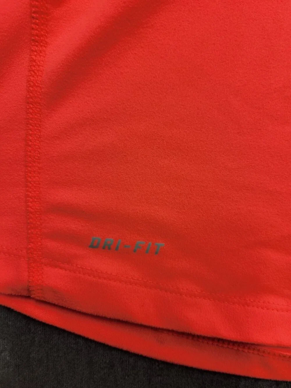 Nike womens half zip size medium pink good condition